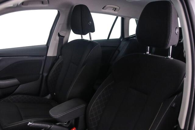 Skoda Kamiq Ambition 1.0 TSI 110pk Cruise control, Parkeersensor achter, LED koplampen, App connect, Airco, DAB, Radio, Bluetooth