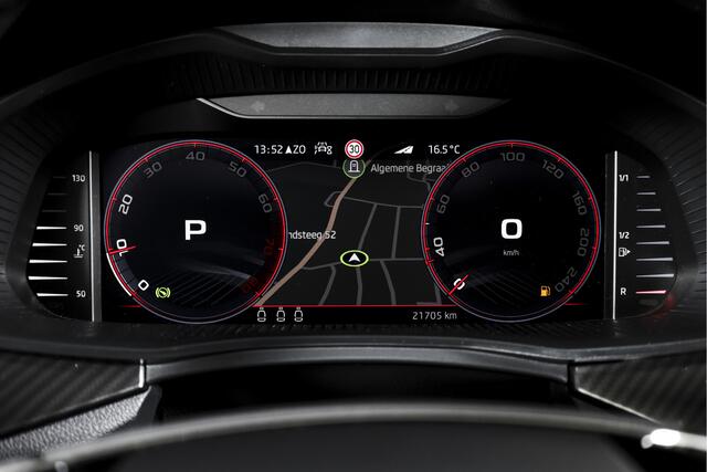 Skoda Kamiq 1.5 TSI ACT 150 PK Monte Carlo - Automaat | Pano | Dig. Cockpit | Cruise | Stoelverw. | PDC | Camera | App. Connect | ECC | Afn. Trekhaak | LM 18" |