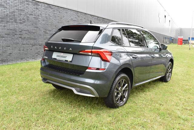 Skoda Kamiq 1.0 TSI Ambition Navigatie Stoelverwarming 2 sets wielen