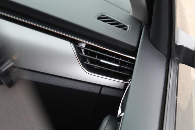 Skoda Kamiq 1.0 TSI DSG-automaat Business Edition | Camera | Apple carplay/android auto