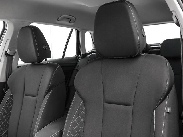 Skoda Kamiq 1.0 TSI 110pk DSG Business Edition · Apple/Android Car Play · Elektr. inklapbare buitenspiegels · Climatronic · Parkeersensoren · Cruise Control · Garantie t/m 20-11-2027 of 100.000km