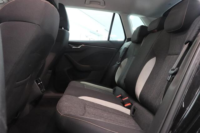 Skoda Kamiq 1.0 TSI DSG Business Edition | Parkeersensoren | AppleCarplay AndroidAuto navigatie | Stoelverwarming | LED |