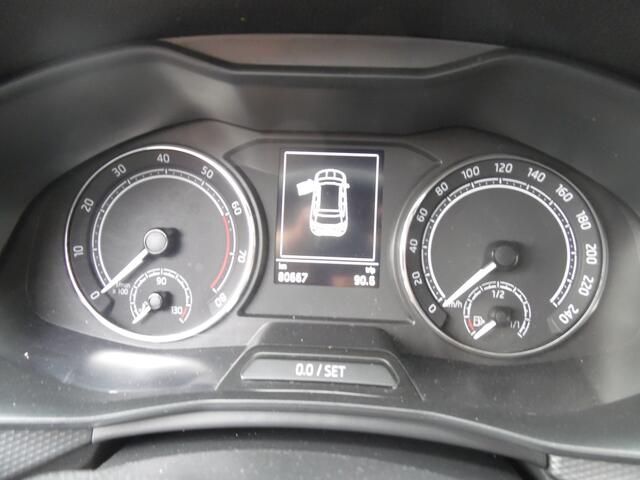 Skoda Kamiq 1.0 TSI Sport Business automaat