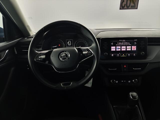 Skoda Kamiq 1.0 TSI Ambition Apple carplay - Android Auto- Climate Control