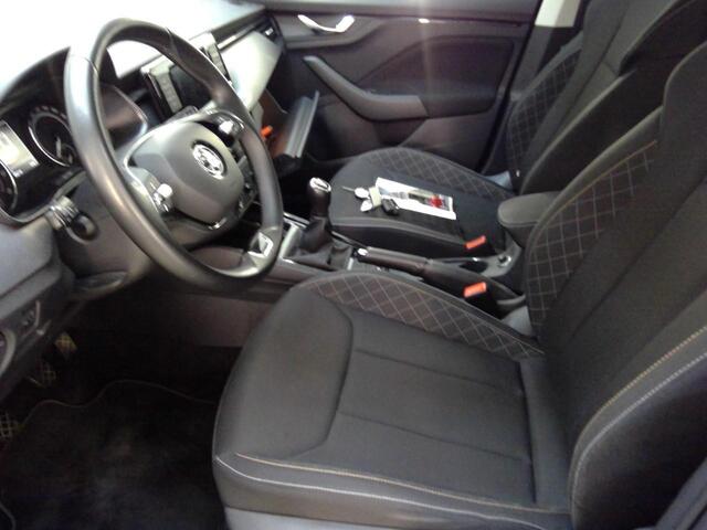 Skoda Kamiq 1.0 TSI Ambition Airco | Audio | Lmv | Cv op afstand