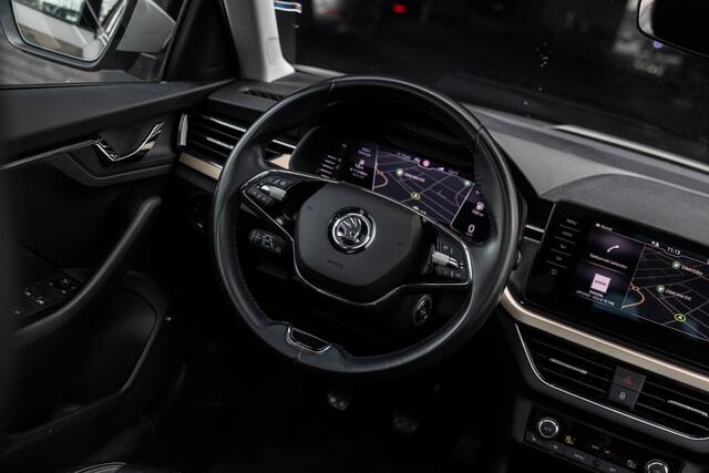 Skoda Kamiq 1.0 TSI Bns Edition | Pano | Leder | Trekhaak |
