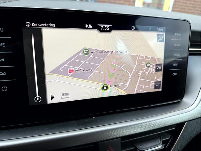 Skoda Kamiq 1.0 TSI Business Edition slechts 1369km!, Virt.Dash, Stoelverwarming