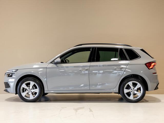 Skoda Kamiq 1.0 TSI Sport Business / 110pk / Panorama dak / Achteruitrij camera / Stoelverwarming /