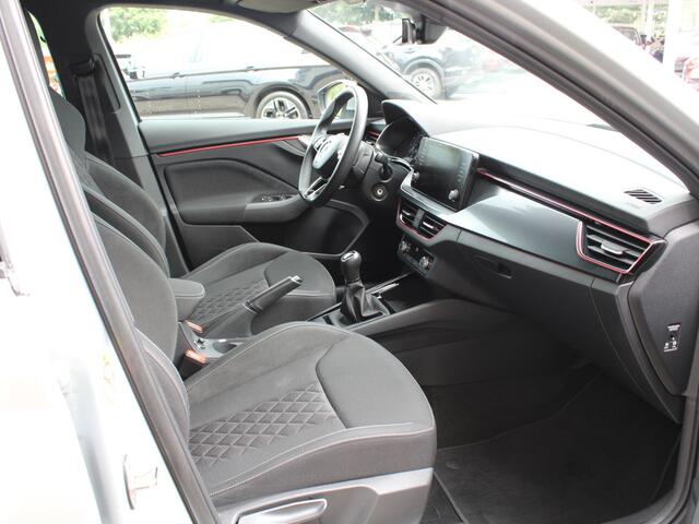 Skoda Kamiq 1.0 TSI Sport Business | APPLE CARPLAY / ANDROID AUTO | ACHTERUITRIJ SENSOREN | CRUISE CONTROL |