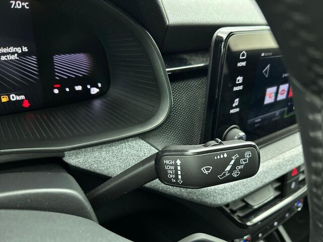 Skoda Kamiq 1.0 TSI Business Edition DSG Navigatie Climate control Cruise control LED Keyless Achteruitrijcamera Parkeersensoren Apple Carplay/ Android Auto Radio