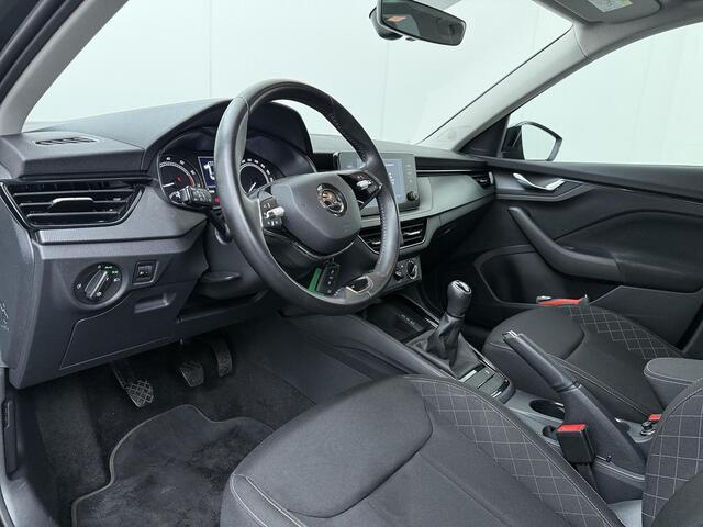 Skoda Kamiq 1.0 TSI Ambition | 110 PK | Airco | Cruise control | Apple Carplay/Android Auto | Parkeersensoren achter |