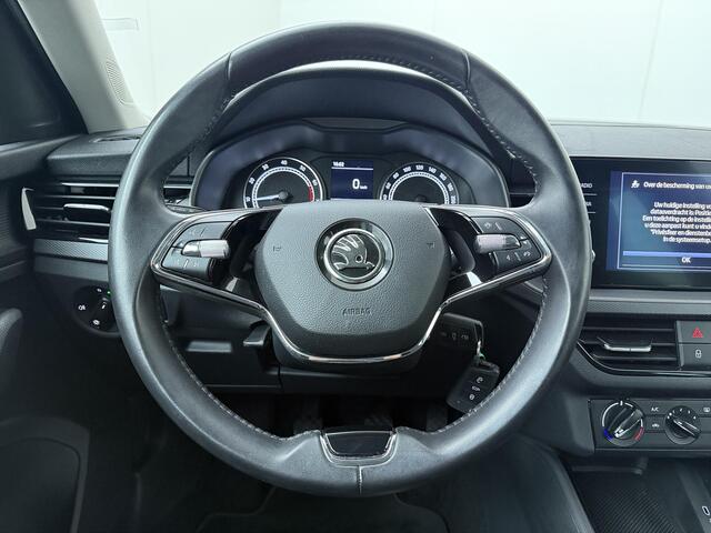 Skoda Kamiq 1.0 TSI Ambition | 110 PK | Airco | Cruise control | Apple Carplay/Android Auto | Parkeersensoren achter |