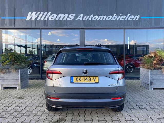 Skoda Karoq 1.0 TSI Ambition Business Apple Carplay, Pdc, Navigatie