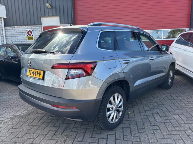 Skoda Karoq 1.0 TSI Clever Edition CAMERA / STOELVERW / CARPLAY / NAVI / CLIMA / PDC / NL-AUTO