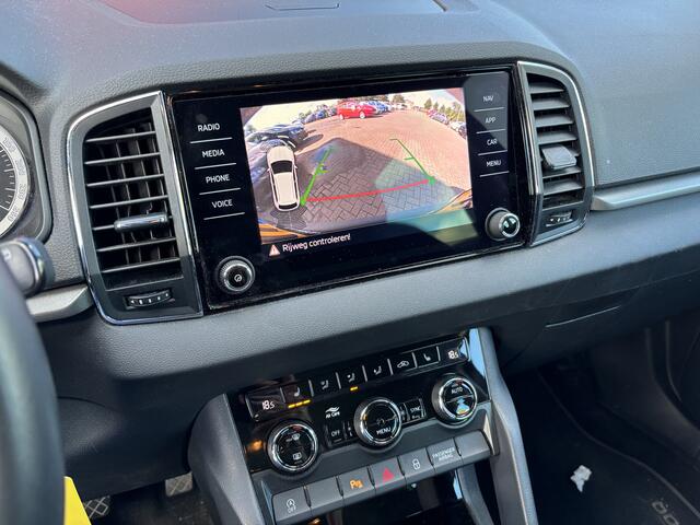 Skoda Karoq 1.0 TSI Clever Edition CAMERA / STOELVERW / CARPLAY / NAVI / CLIMA / PDC / NL-AUTO