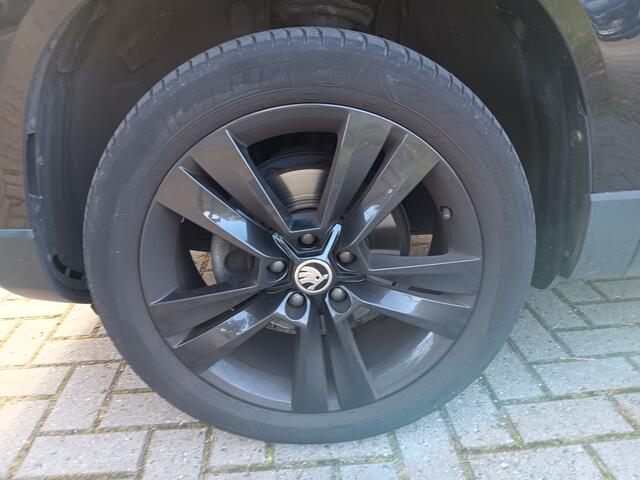 Skoda Karoq 1.5 TSI ACT Business Edition|AUTOMAAT|ECC|TREKH|1STE EIG|