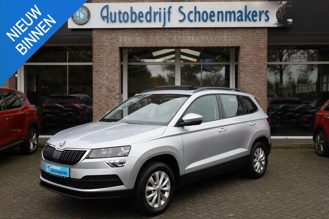 Skoda Karoq 1.0 TSI Ambition CAMERA TREKHAAK-ELEC PANO DAB CARPLAY SFEERVERL. STOELVERW. NAVI 2xPDC LMV 2xKEYLESS