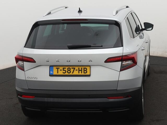 Skoda Karoq 1.5 TSI ACT Business Edition NAVI CRUISE CARPLAY