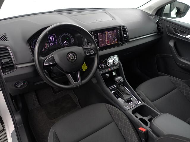 Skoda Karoq 1.5 TSI ACT Sportline Business Aut- Panoramadak, Ada Cruise, Carplay, Park Assist, Trekhaak, Led, Sport Interieur
