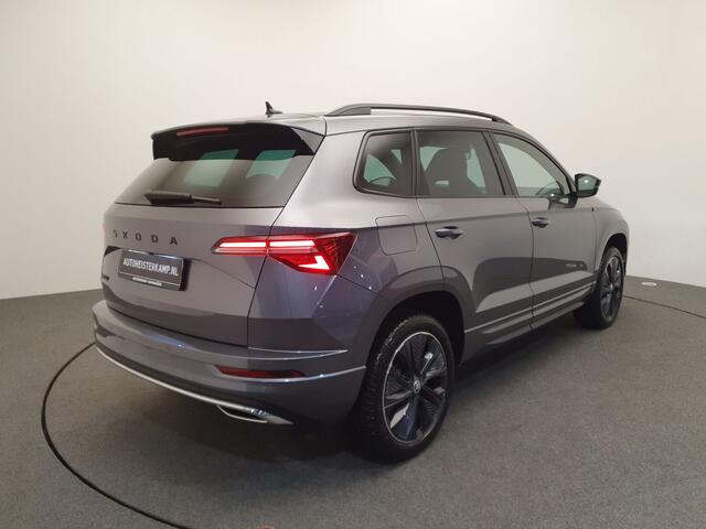 Skoda Karoq 1.5 TSI 150pk DSG/AUT Sportline Wegklapbare trekhaak, Panoramadak, ACC