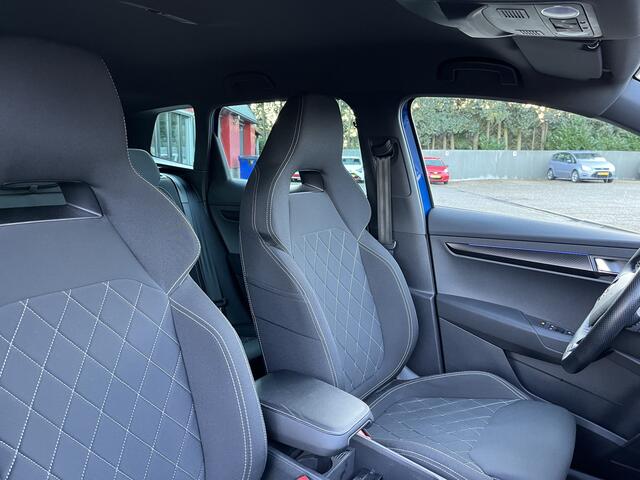 Skoda Karoq 1.5 TSI ACT Sportline Business Virtual Cockpit