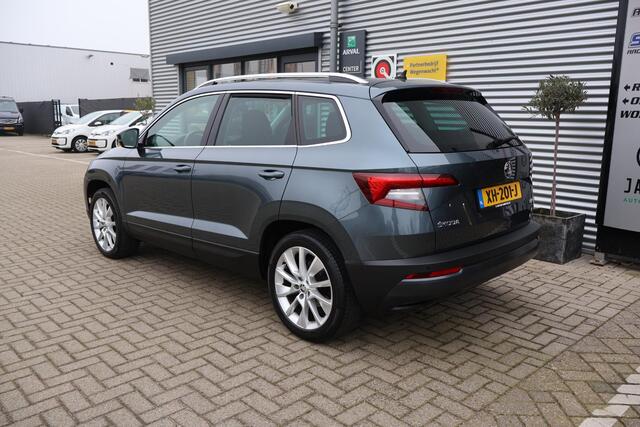 Skoda Karoq 1.0 TSI Clever Edition Navi | PDC | NL-Auto | Volledig Onderhouden | Carplay
