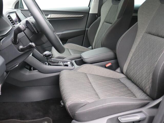 Skoda Karoq 1.5 TSI ACT Business Edition Plus 150PK DSG Adaptieve Cruise Controle, Achteruitrijcamera, Keyless, Virtual Cockpit, Stoel-Stuurverwarming, Navi, 18" LM Velgen