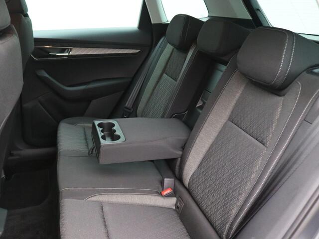 Skoda Karoq 1.5 TSI ACT Business Edition Plus 150PK DSG Adaptieve Cruise Controle, Achteruitrijcamera, Keyless, Virtual Cockpit, Stoel-Stuurverwarming, Navi, 18" LM Velgen