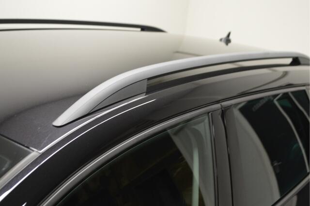 Skoda Karoq 1.6 TDI Ambition Business , TREKHAAK , CLIMATR , CR CONTR , NAVI , PDC V+A ,