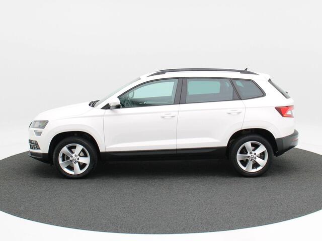 Skoda Karoq 1.5 TSi 150 Pk Automaat Style Business | Navigatie | Airco | Cruise Controle | 17 Inch | Privacy Glass | Parkeersensoren | 90.114 Km!!