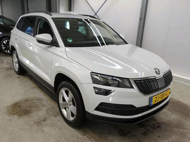 Skoda Karoq 1.0 TSI Ambition NAVI TREKHAAK CAMERA