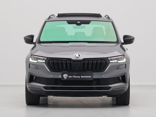 Skoda Karoq 1.5 TSI ACT Sportline Business Panorama Trekhaak 360 Camera Stoelverwarming