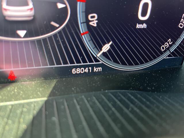 Skoda Karoq 1.5 TSI ACT Sportline / AUTOMAAT/ PANO/ PARK. SENSOREN/ STOELVERWARM./ DODE HOEK/ VIRTUAL COCKPIT/ LED/ KEYLESS/ ADAPT. CRUISE/ APP-CONNECT/ NAVI/ CLIMA/ DAB/ 19" LMV