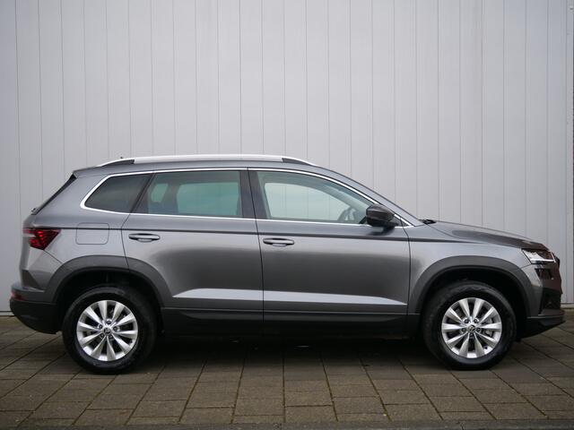 Skoda Karoq 1.5 TSI 150pk ACT Business Edition Automaat LED / Camera / Apple Carplay