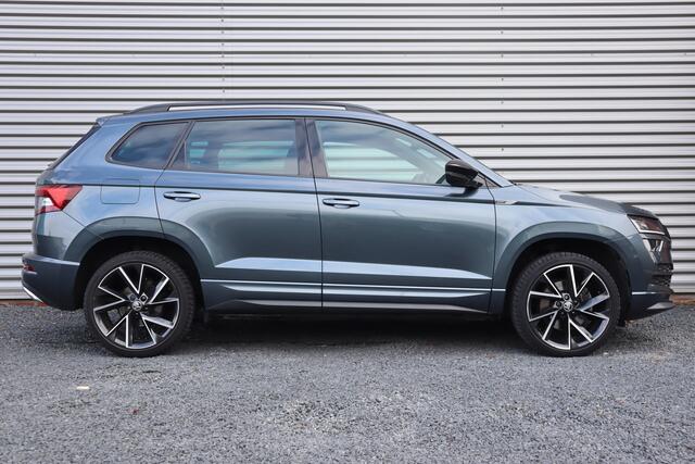 Skoda Karoq 1.5 TSI Sportline Business Digital Dash / Canton / 19inch / Trekhaak / Stoelverwarming /