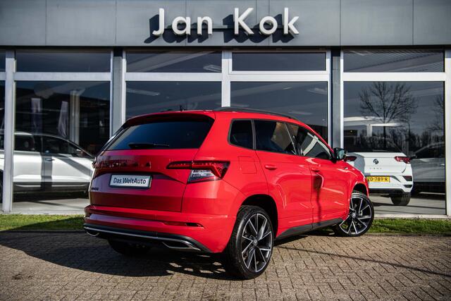 Skoda Karoq 1.5 TSi 150 pk DSG-7 Sportline Business | Elk. Trekhaak | Camera | Winter