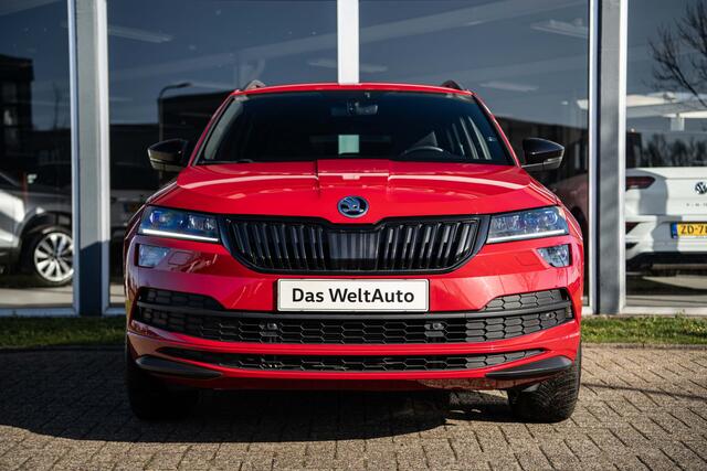 Skoda Karoq 1.5 TSi 150 pk DSG-7 Sportline Business | Elk. Trekhaak | Camera | Winter