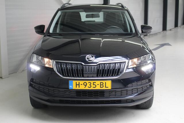 Skoda Karoq 1.0 TSI Ambition Navigatie | App connect | Cruise Control | Licht en regensensor