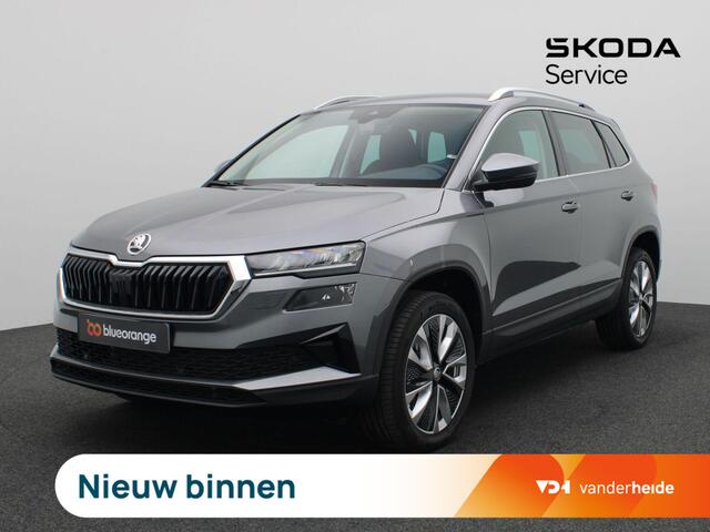 Skoda Karoq 1.5 TSI ACT Business Edition 150PK DSG full led, adaptive cruise, lane assist, elek. bedienbare achterklep, keyless, stuur-stoelverwarming, achteruitrijcamera, 18" lichtmetaal