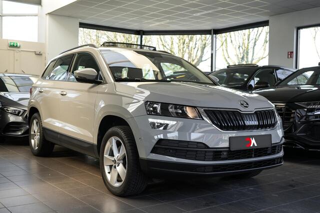 Skoda Karoq 1.5 TSI ACT Style | PANO | ACC | CAMERA | STOELVERW.