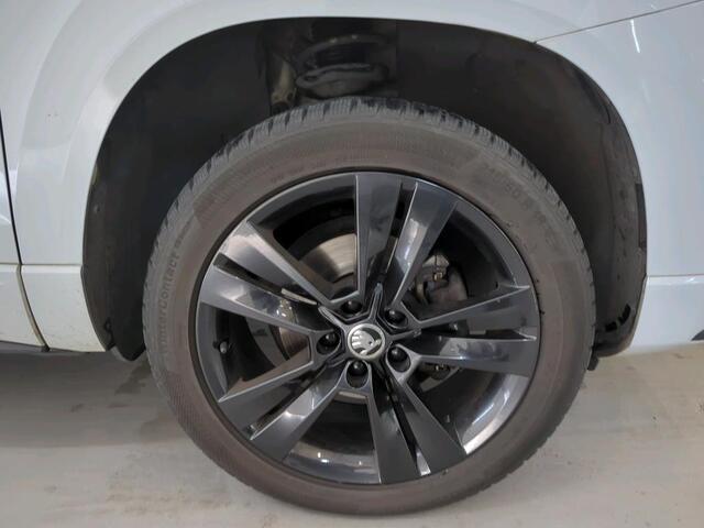 Skoda Karoq 1.5 TSI ACT Sportline Business /DSG/ Metallic/ Digitale Cockpit/ Led/ Haak afneembaar/ Elec.Klep / Camera/ Parkeersenor/ 18 lmv/