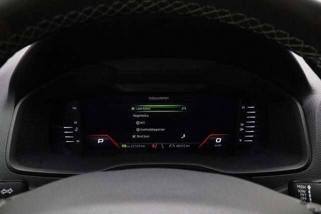 Skoda Karoq 1.5 TSI 150 pk DSG ACT Sportline Business | Achteruitrijcamera | Stoelverwarming | Navigatie via Apple Carplay / Android Auto
