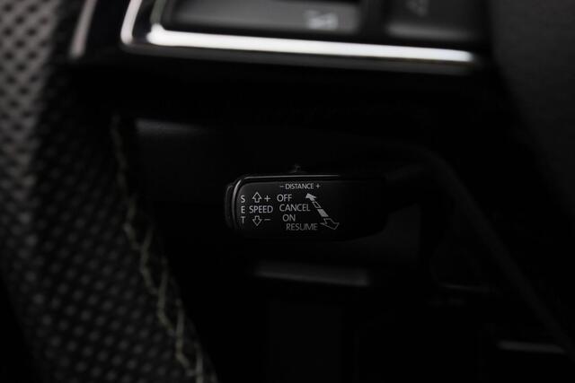Skoda Karoq 1.5 TSI 150 pk DSG ACT Sportline Business | Achteruitrijcamera | Stoelverwarming | Navigatie via Apple Carplay / Android Auto
