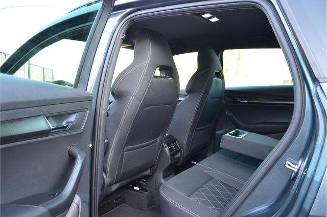 Skoda Karoq 1.5 TSI ACT Sportline Business Trekhaak wegklap | Virtual cockpit | CANTON | Keyless | Carplay | Stoelverwarming | LED koplampen | a.Camera