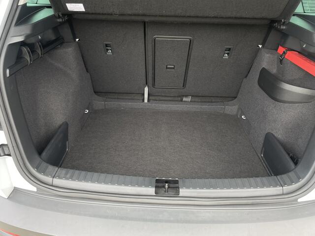 Skoda Karoq 1.5 TSI ACT Style | LED | Navi | Virtual Cockpit | Carplay | Camera