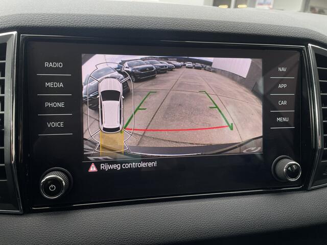 Skoda Karoq 1.5 TSI ACT Style | LED | Navi | Virtual Cockpit | Carplay | Camera