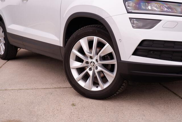 Skoda Karoq 1.5 TSI ACT Style | LED | Navi | Virtual Cockpit | Carplay | Camera