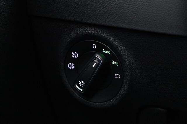Skoda Karoq 1.5 TSI ACT Business Edition DSG | Navi | Adapt. Cruise | Stoel- Stuurverw. | Camera | Digi. Cockpit