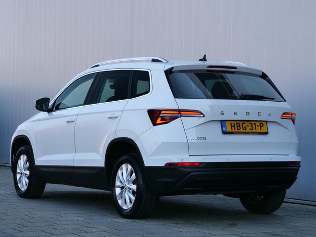 Skoda Karoq 1.5 TSI 150pk ACT Business Edition LED / Camera / Apple Carplay / Adaptive Cruise