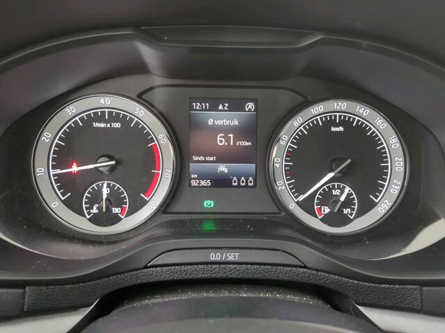 Skoda Karoq 1.0 TSI 110pk Business Edition / Navigatie / Clima / PDC Achter / 16" LMV